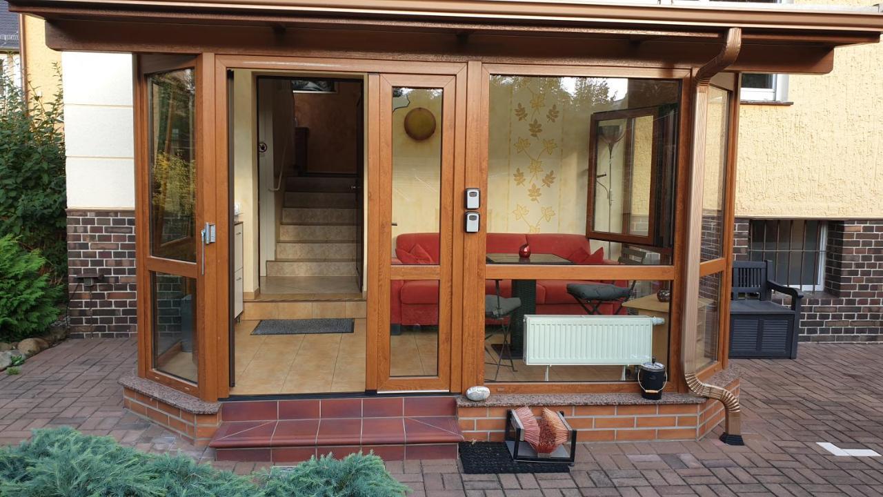 Haesselhof - 80Qm Ferienwohnung Im Zentrum Von Bad Liebenwerda Exterior photo